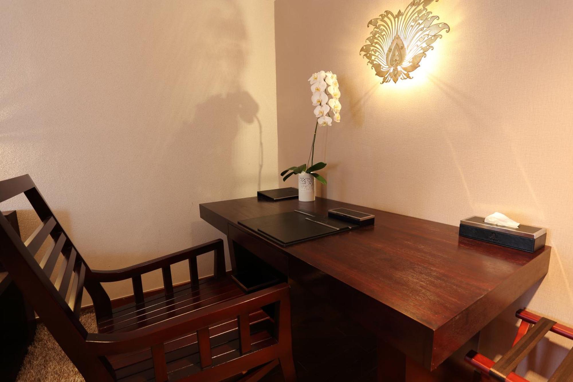 Arunreas Hotel Phnom Penh Oda fotoğraf