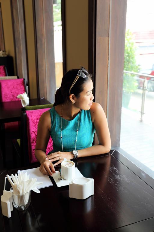 Arunreas Hotel Phnom Penh Dış mekan fotoğraf