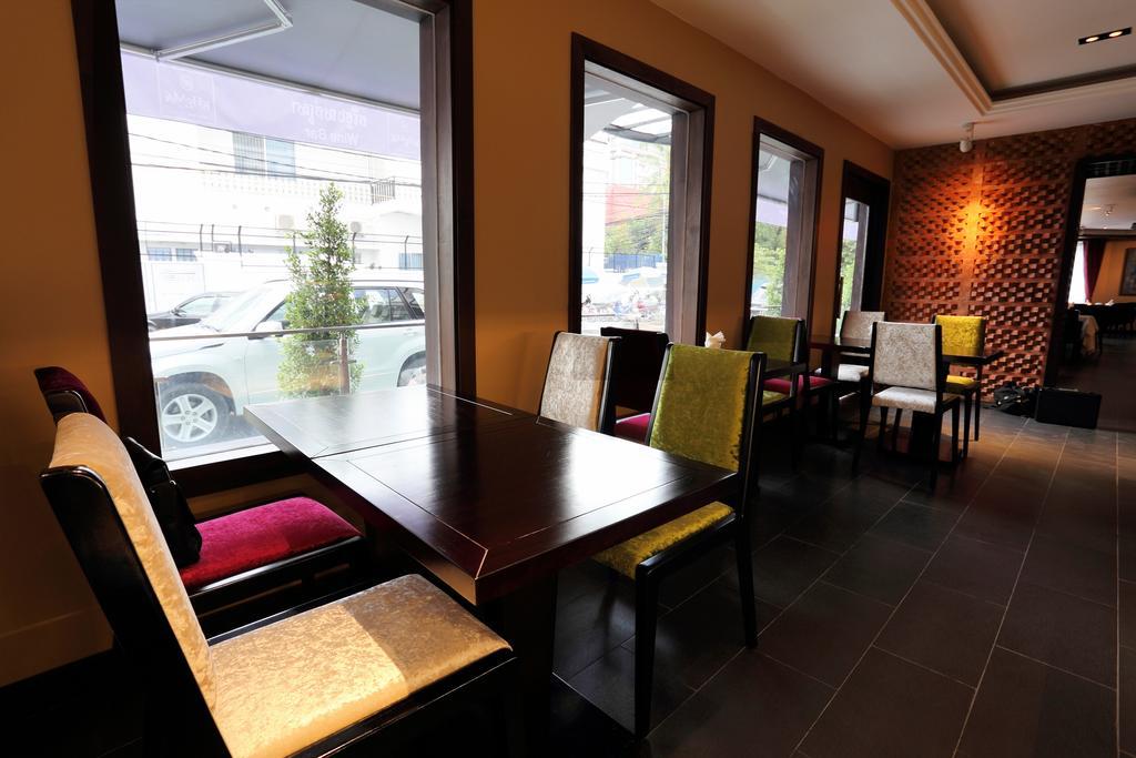 Arunreas Hotel Phnom Penh Dış mekan fotoğraf