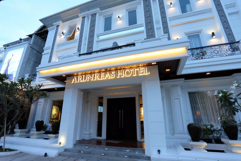 Arunreas Hotel Phnom Penh Dış mekan fotoğraf