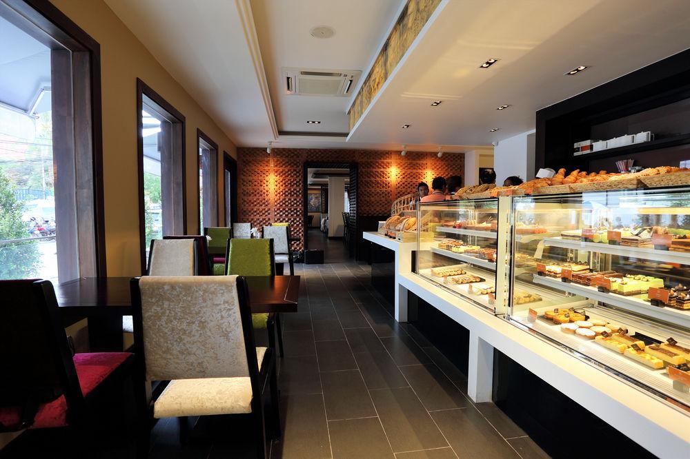 Arunreas Hotel Phnom Penh Dış mekan fotoğraf