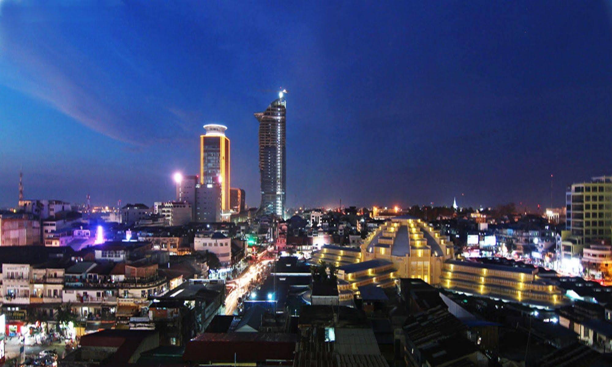Arunreas Hotel Phnom Penh Dış mekan fotoğraf