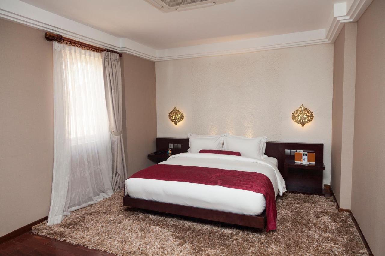 Arunreas Hotel Phnom Penh Dış mekan fotoğraf