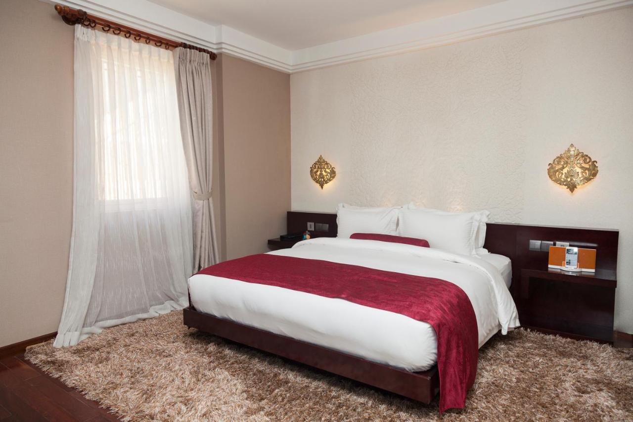 Arunreas Hotel Phnom Penh Dış mekan fotoğraf